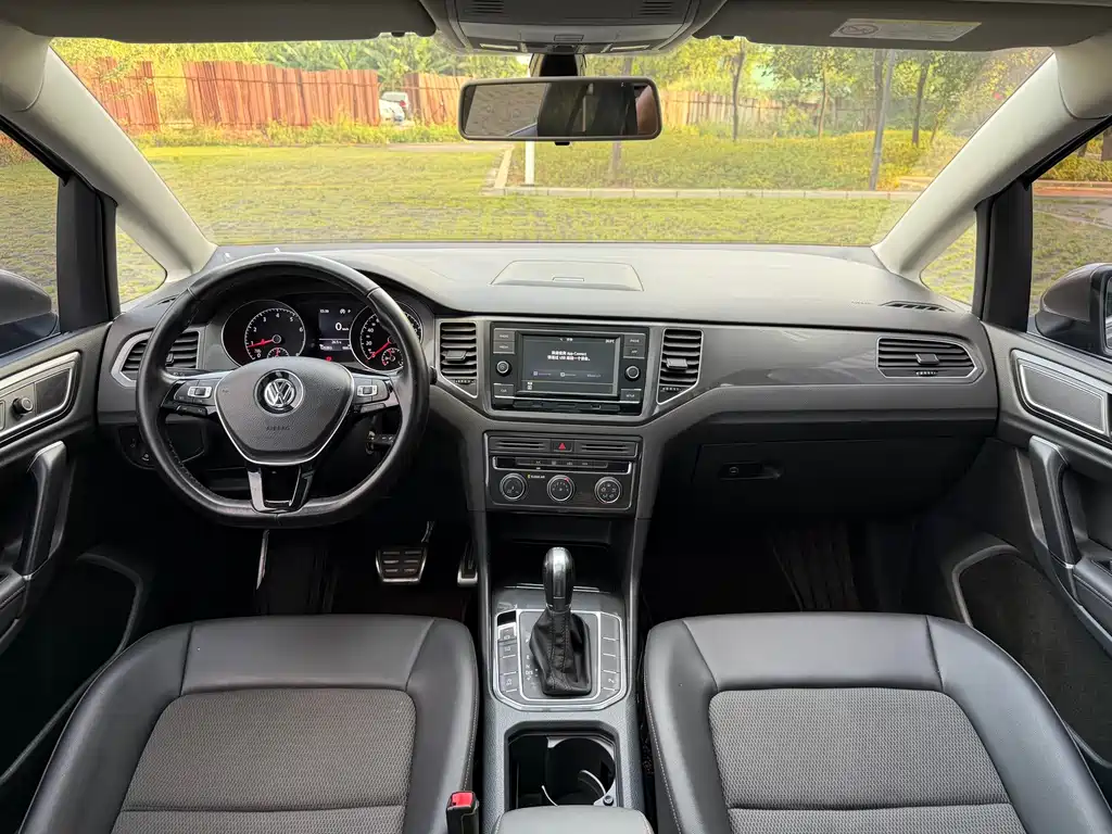 Volkswagen Golf Sportsvan — миниатюра 7
