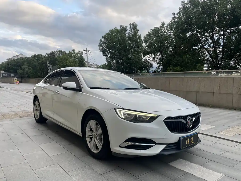 Buick Regal — миниатюра 3