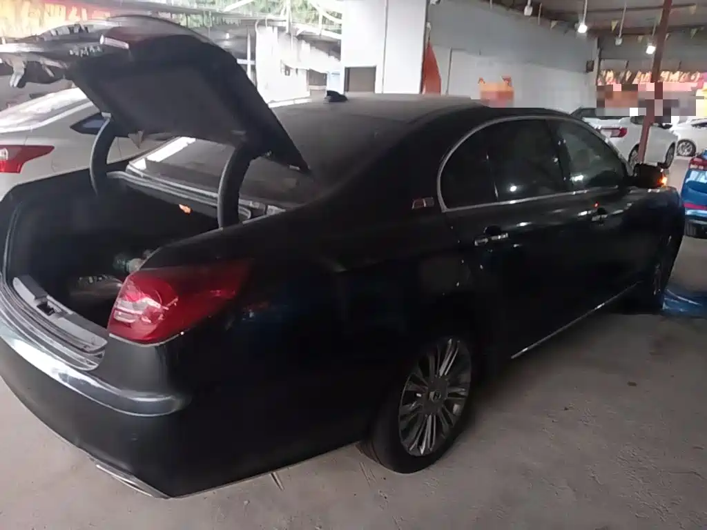 Hongqi Hongqi H7 — миниатюра 7