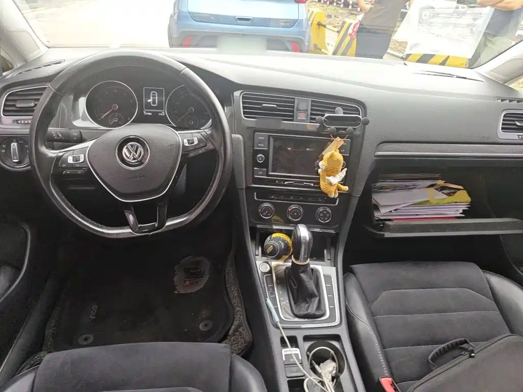 Volkswagen Golf — миниатюра 5