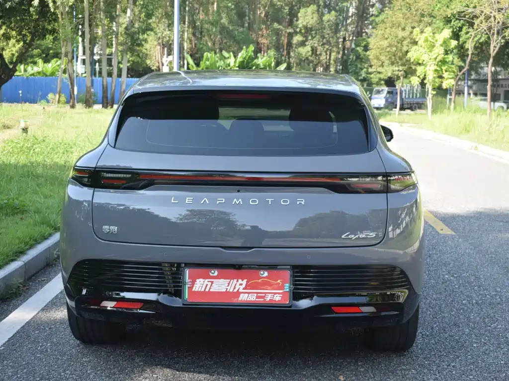 Leapmotor Leapmotor Lafa5 — миниатюра 5