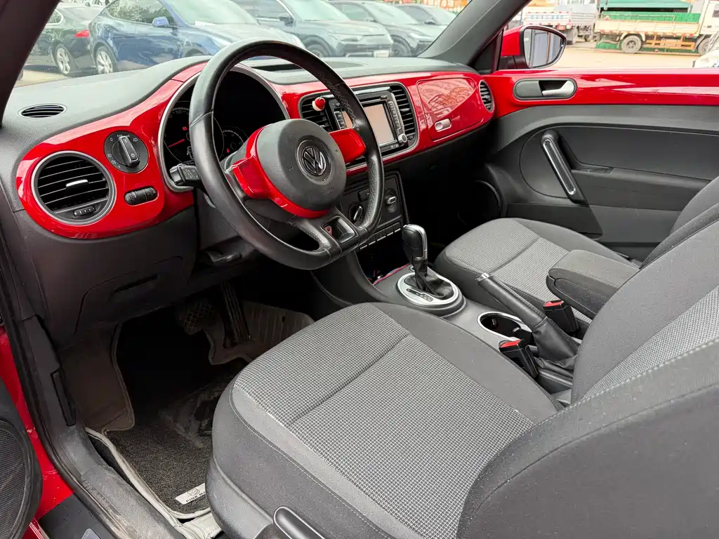 Volkswagen Beetle — миниатюра 7