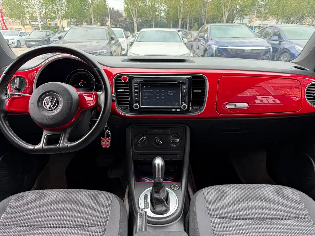 Volkswagen Beetle — миниатюра 10