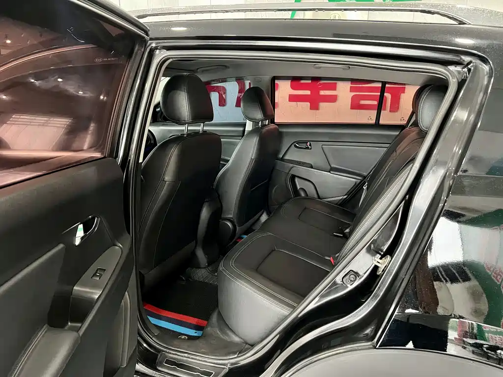 Kia Sportage — миниатюра 9