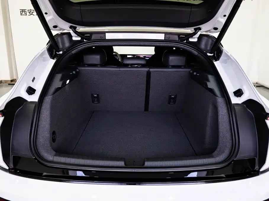 Audi E5 Sportback — миниатюра 25