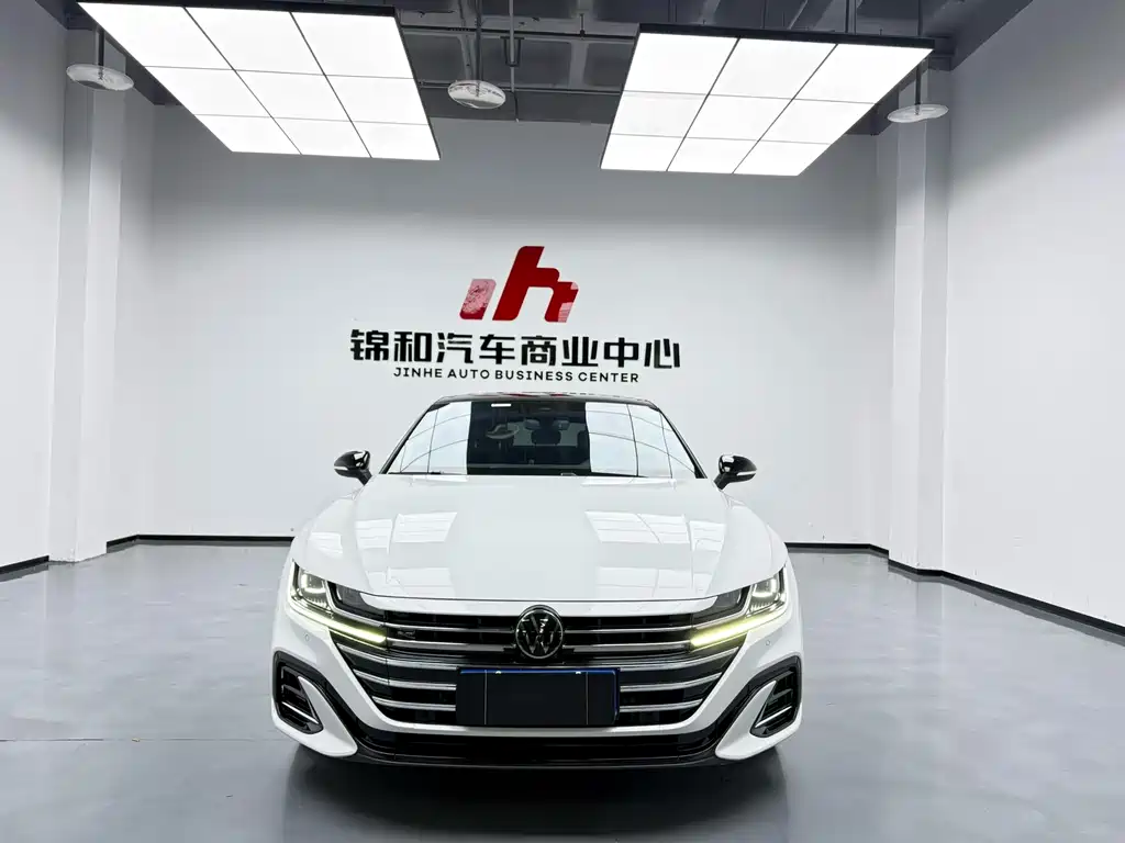 Volkswagen CC 2024