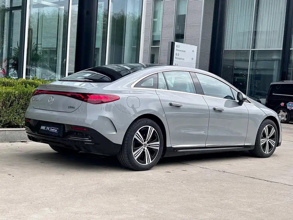 Mercedes-Benz EQE — миниатюра 5