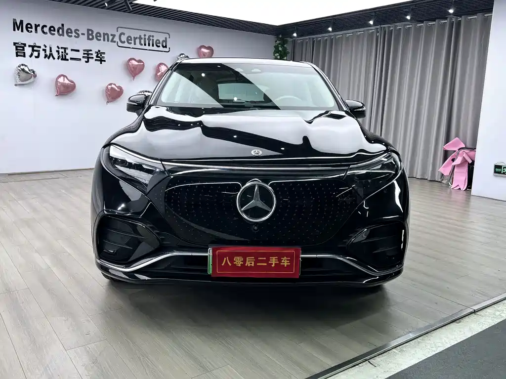 Mercedes-Benz EQS SUV — миниатюра 3