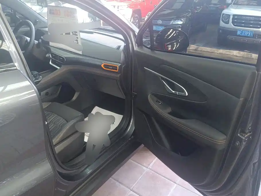 Changan UNI-T — миниатюра 7