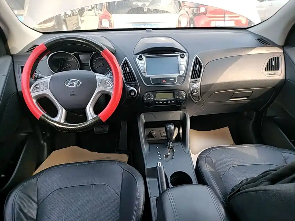 Hyundai ix35 — миниатюра 10