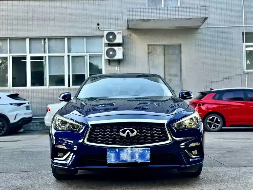Infiniti Q50L — миниатюра 2