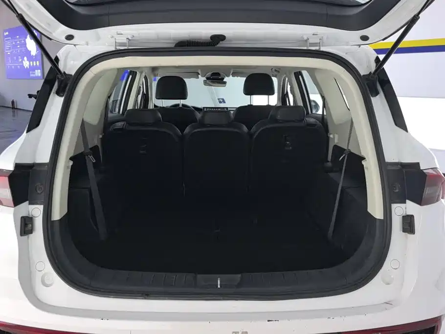 Geely Haoyue — миниатюра 4