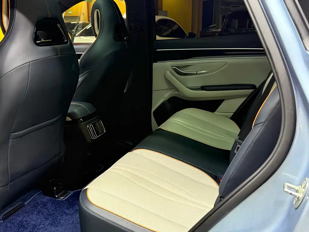 BYD Song Plus PLUS 2023 Champion DM-i 110KM Flagship PLUS