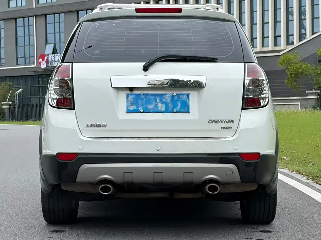Chevrolet Captiva — миниатюра 5