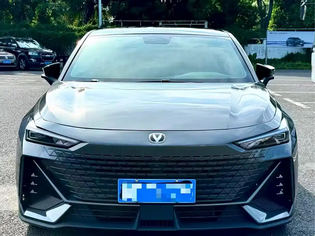 Changan UNI-V — миниатюра 2