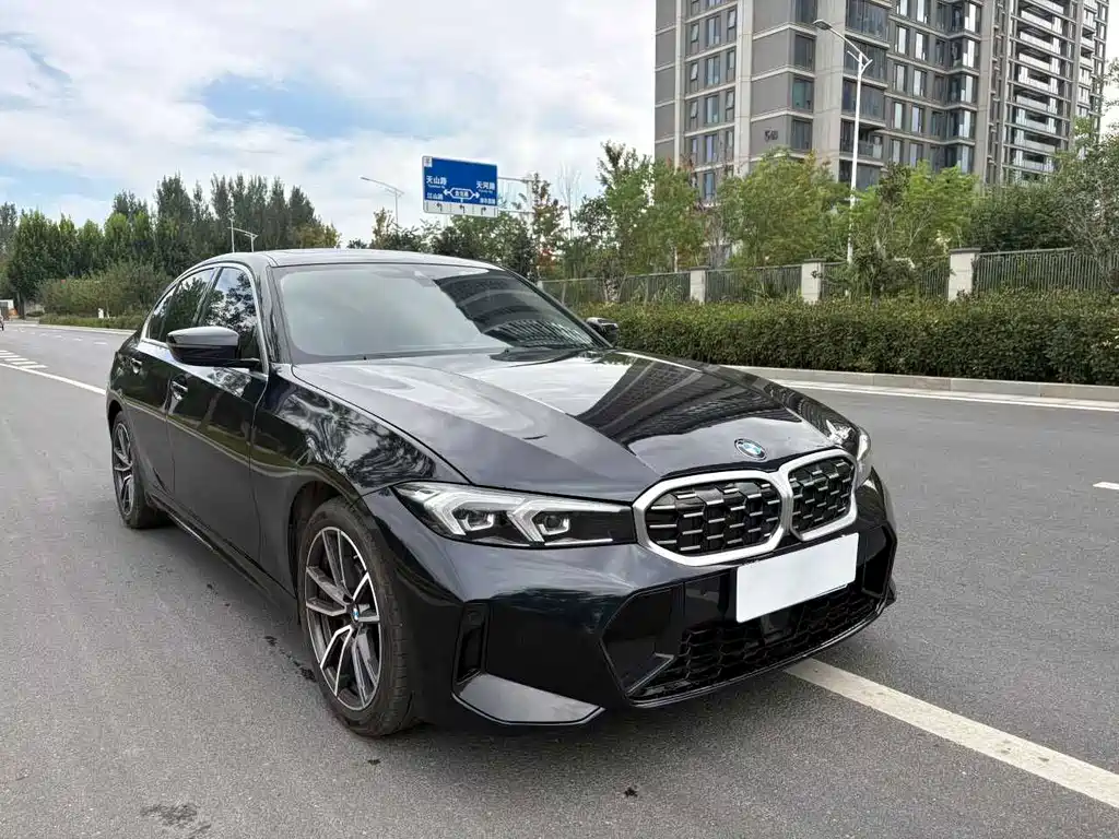 BMW 3 Series — миниатюра 3