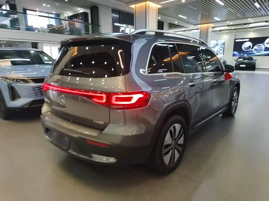 Mercedes-Benz EQB — миниатюра 7
