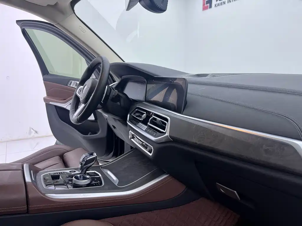 BMW X5 (Import) — миниатюра 12
