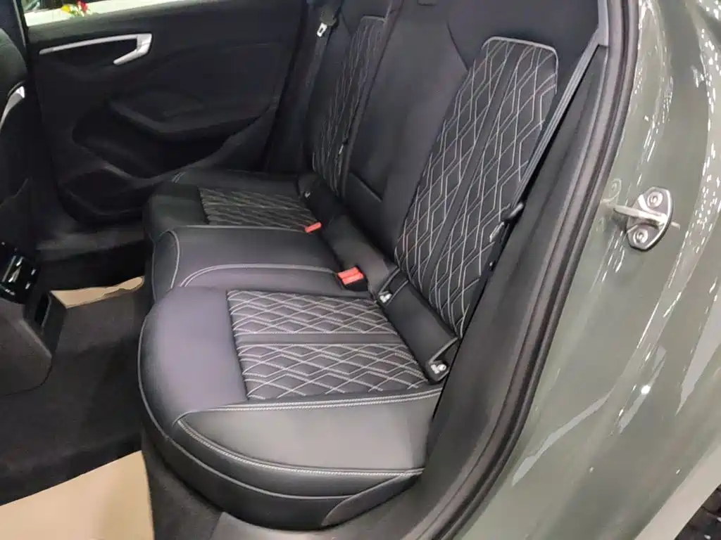 Audi Audi A5L — миниатюра 17