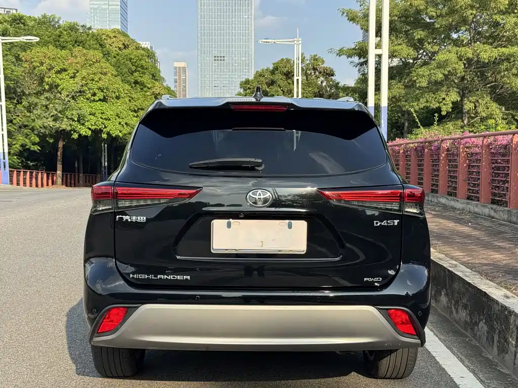 Toyota Highlander — миниатюра 6