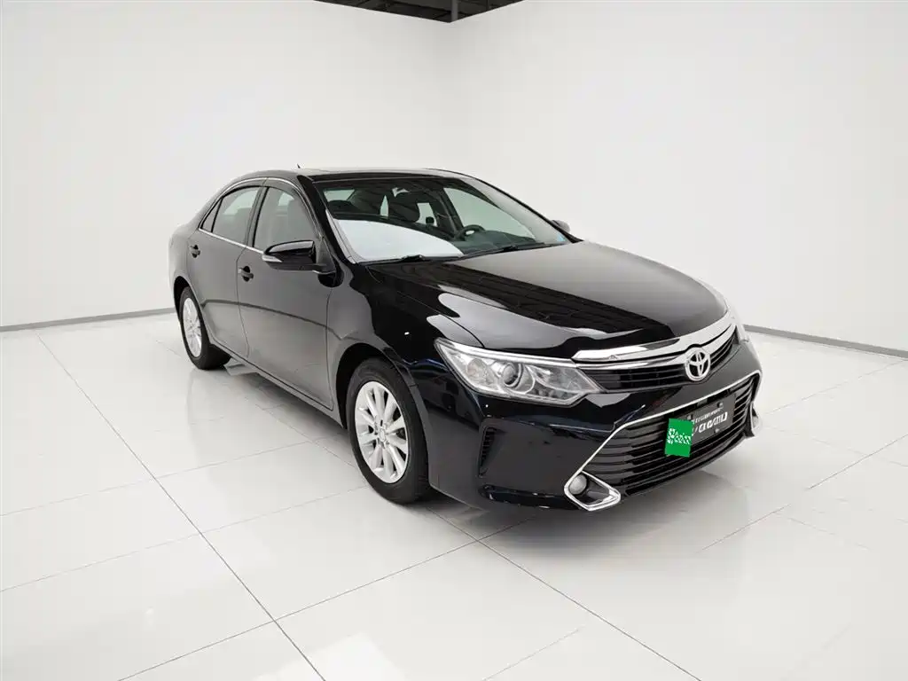 Toyota Camry 2015 2.0G Lead
