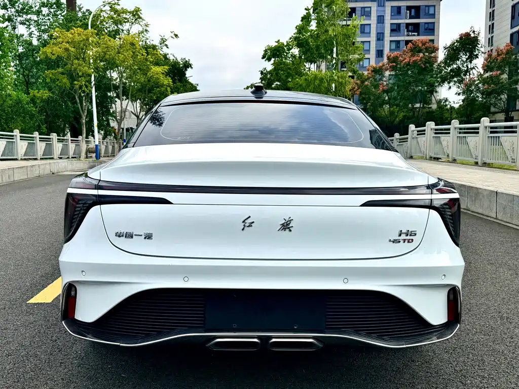 Hongqi Hongqi H6 — миниатюра 8