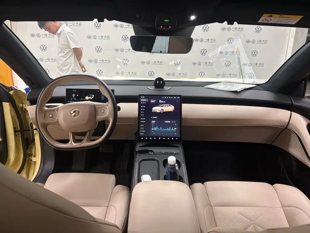 NIO ET5 — миниатюра 10