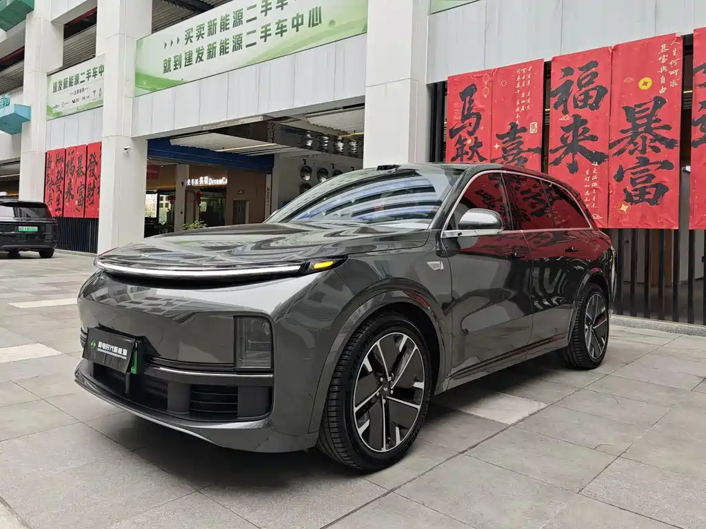 Li Auto IDEAL L8