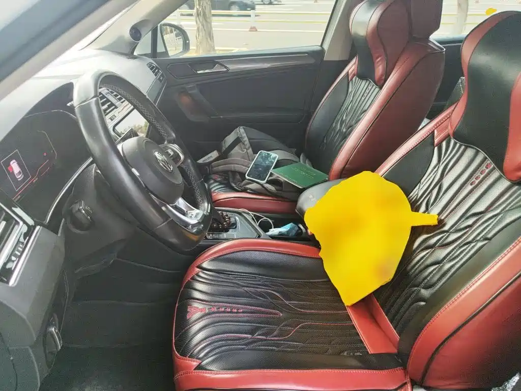 Volkswagen Tiguan L — миниатюра 16
