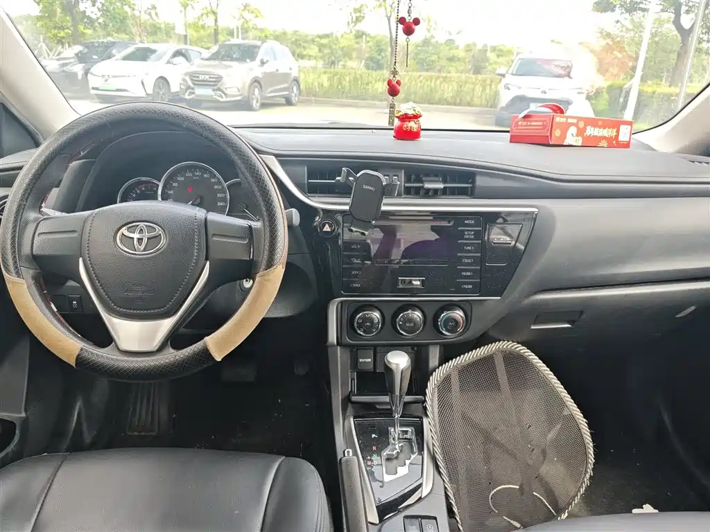 Toyota Corolla — миниатюра 6