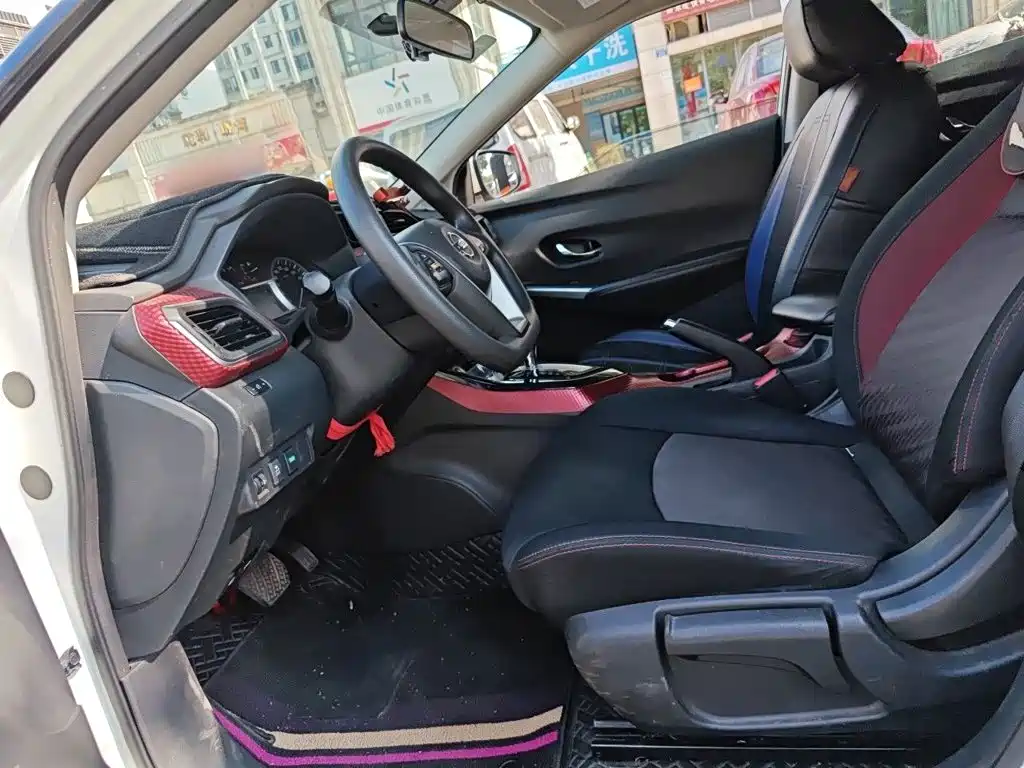 Nissan Bluebird — миниатюра 16