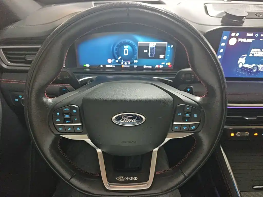 Ford Explorer — миниатюра 11