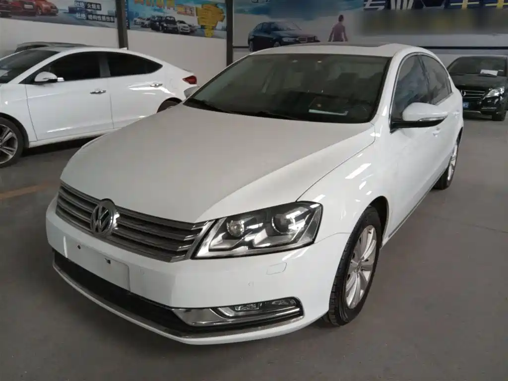 Volkswagen Magotan 2014