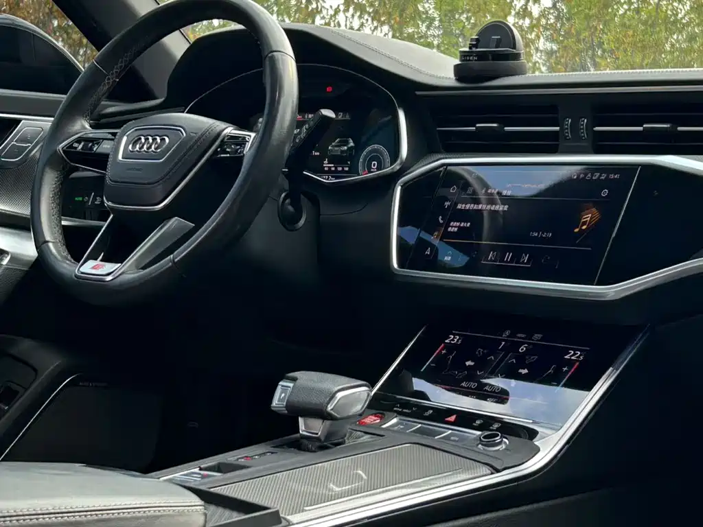 Audi A6L — миниатюра 18