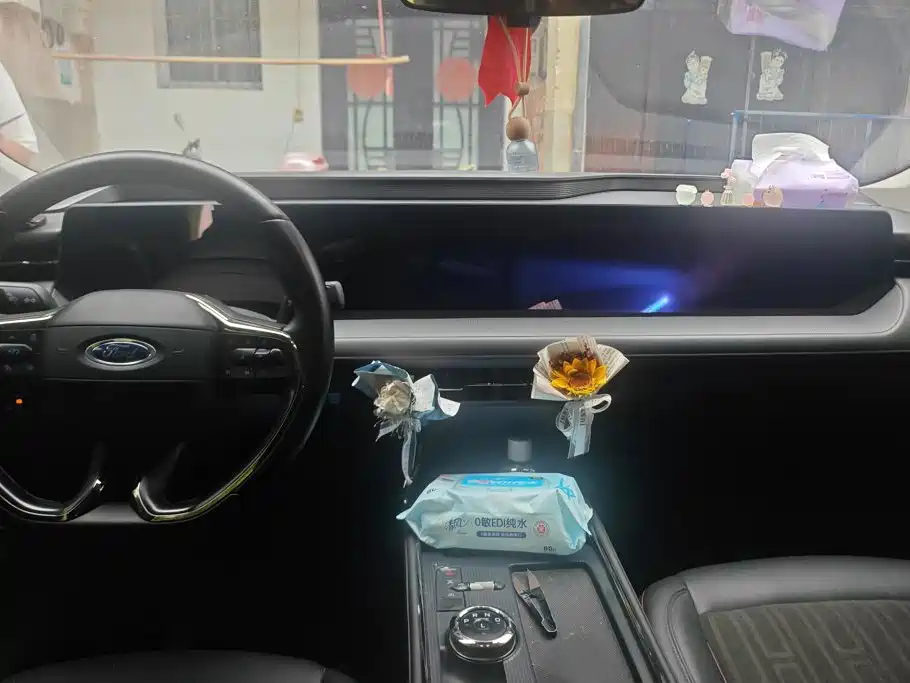 Ford Mondeo — миниатюра 13