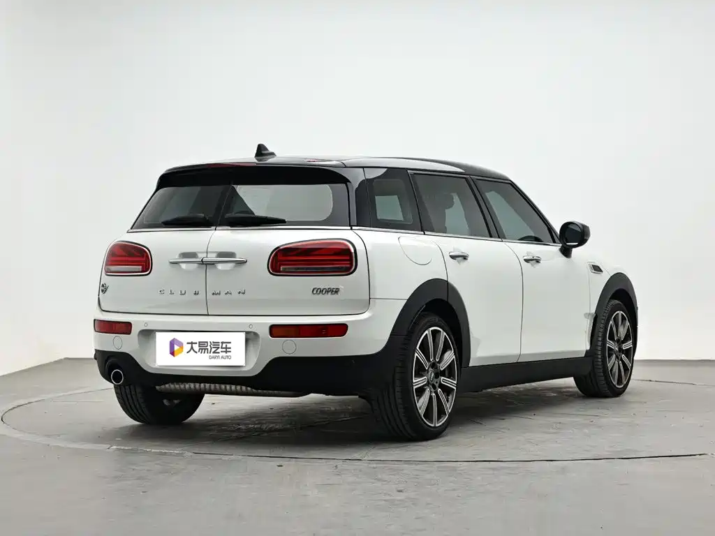 MINI Mini Clubman — миниатюра 3