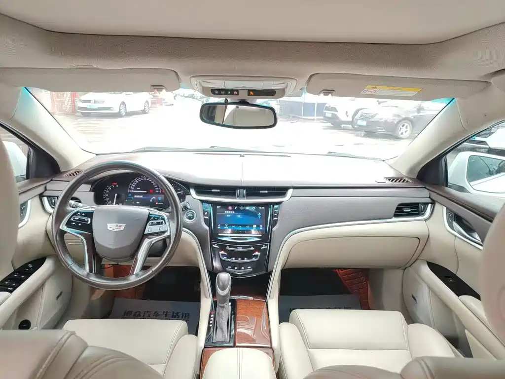 Cadillac XTS — миниатюра 6