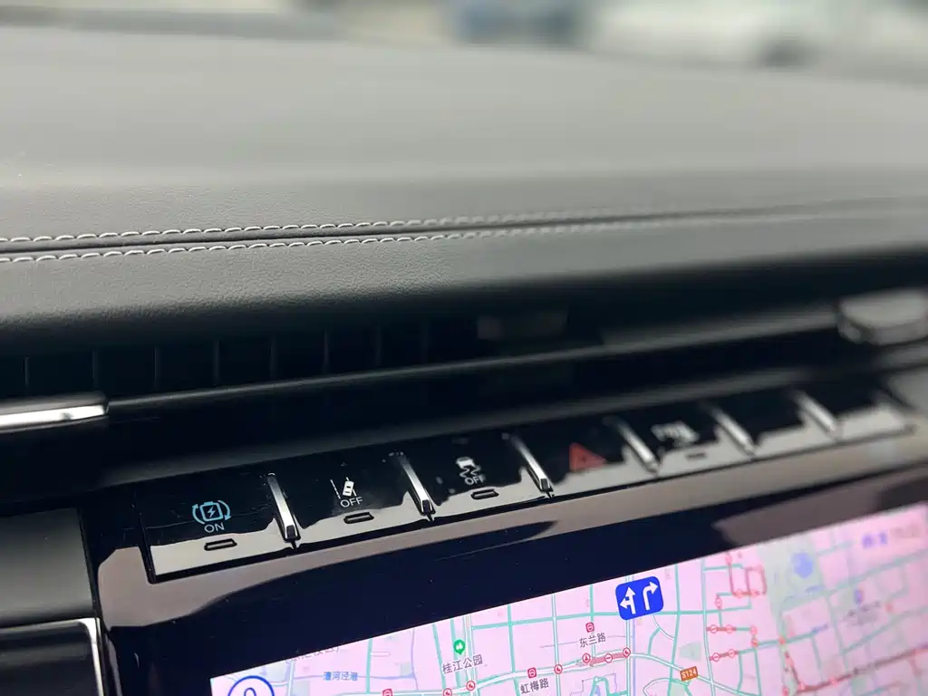 JEEP GRAND CHEROKEE 4XE