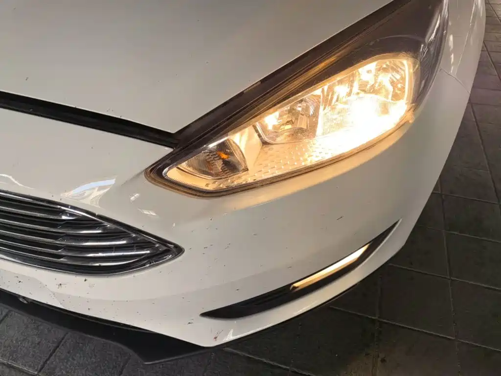 Ford Focus — миниатюра 24