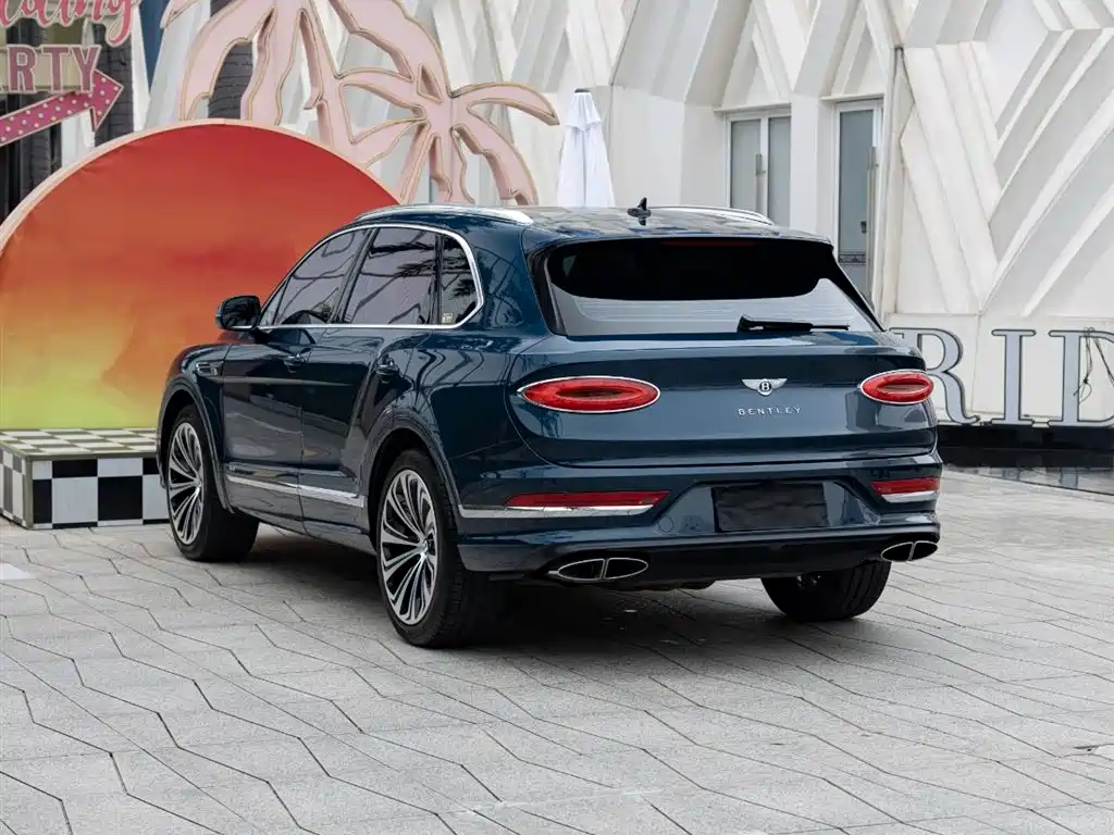 Bentley Bentayga 2022 4.0T V8