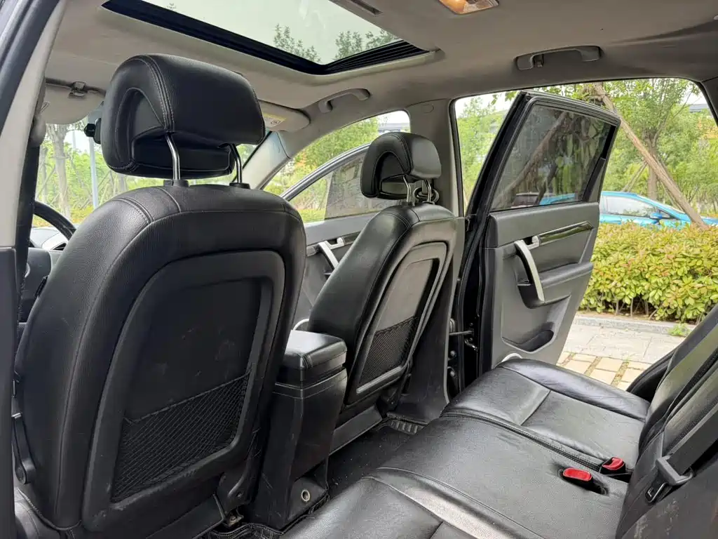 Chevrolet Captiva — миниатюра 7