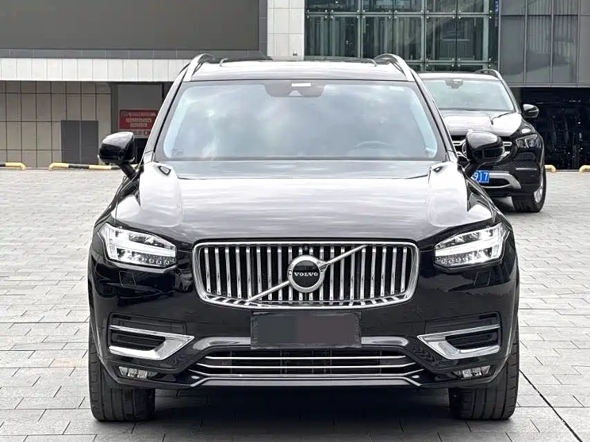 Volvo XC90 2020 T6 Luxury 7 мест