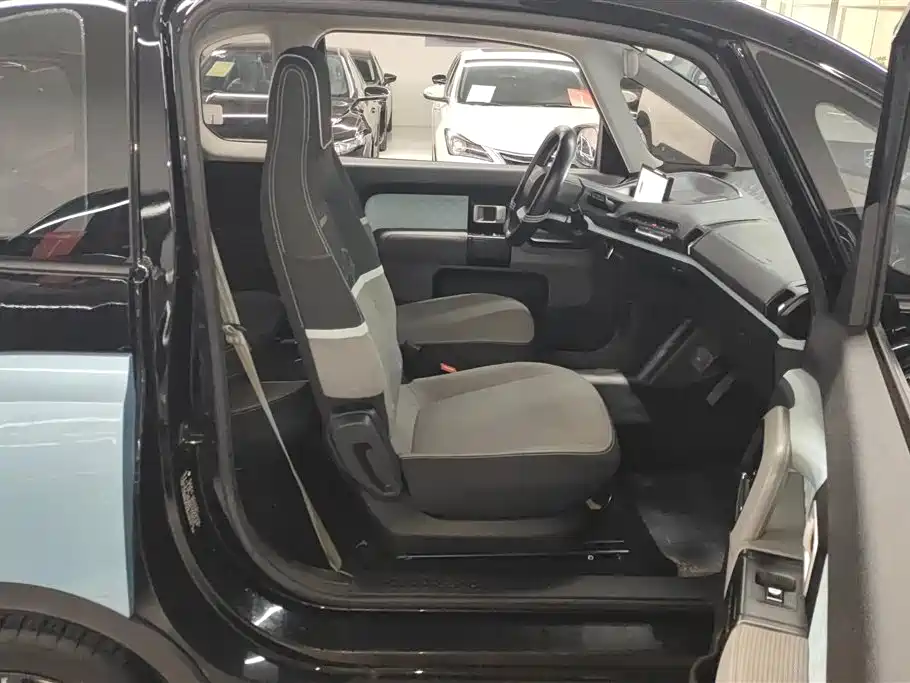 Baojun E300 — миниатюра 8
