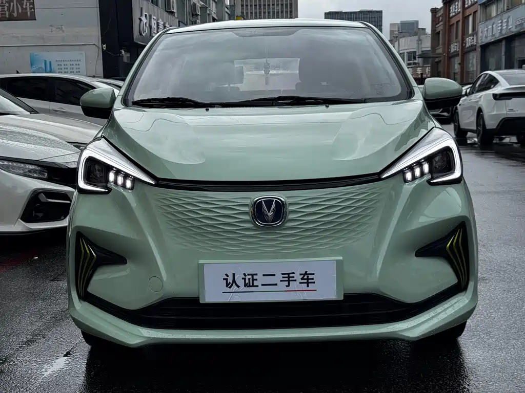 Changan Benben E-Star — миниатюра 2