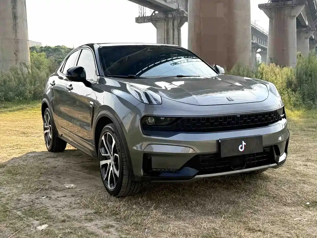 Lynk & Co 05 — миниатюра 3