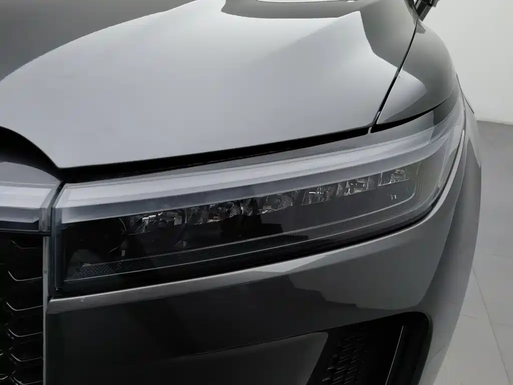 Li Auto Li ONE — миниатюра 7