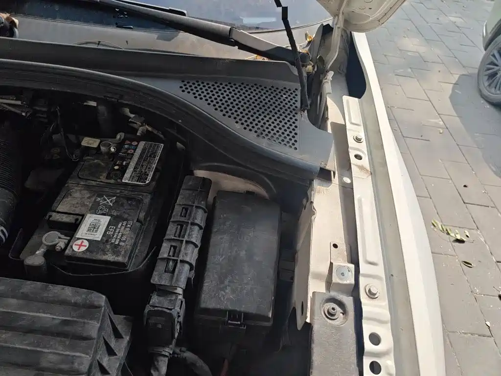 Volkswagen Tiguan L — миниатюра 21