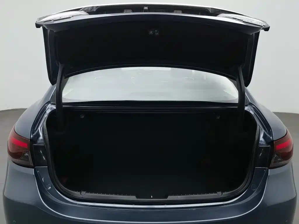 Mazda Atenza — миниатюра 16