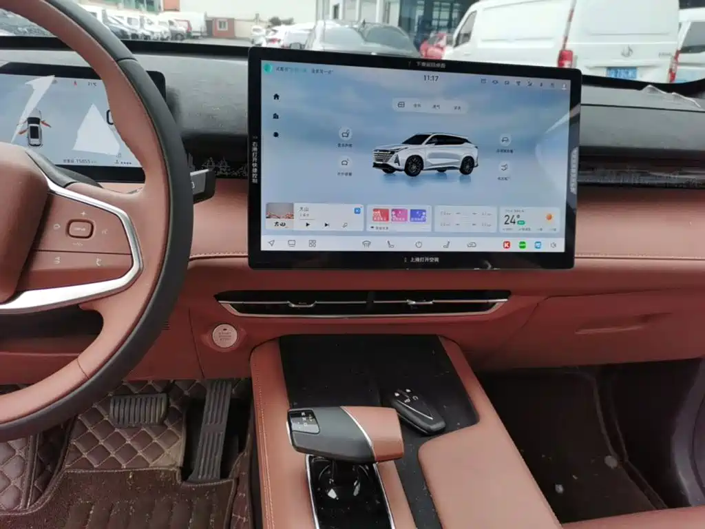 Changan UNI-Z — миниатюра 13