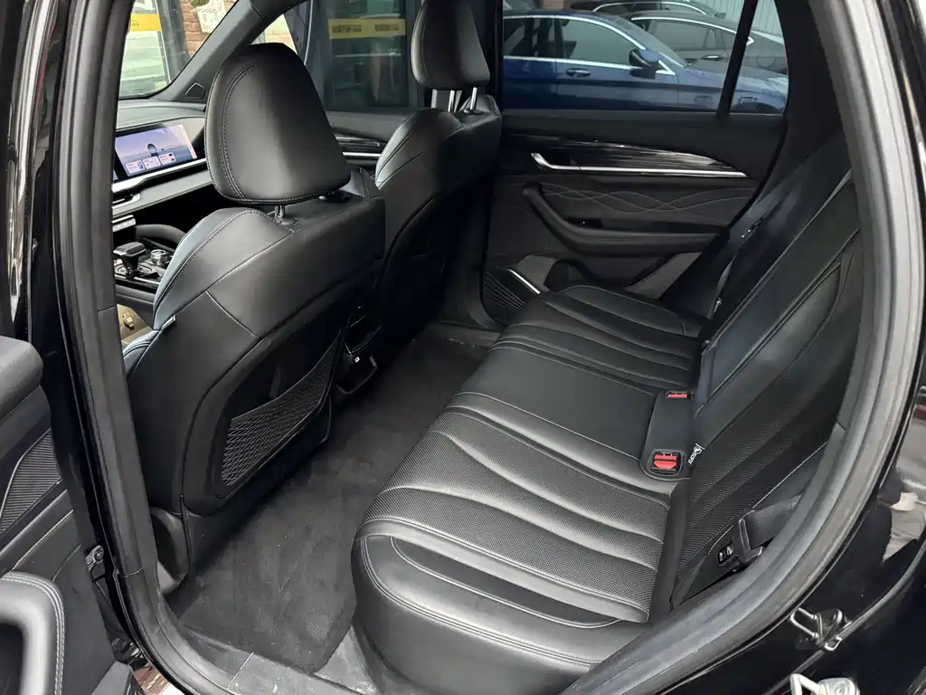 Geely Xingyue L — миниатюра 9